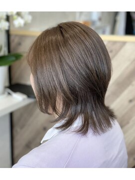 プルベル ウルフカット