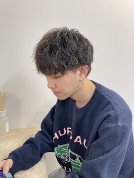 サン 大阪梅田(SUNC) 【メンズカット】【ツイスパ】【ハイライト】【メッシュ】