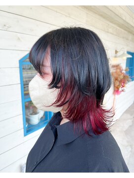 ヒマワリ(HIMAWARI) アンブレラカラー　インナーカラー　ウルフ　ウルフボブ