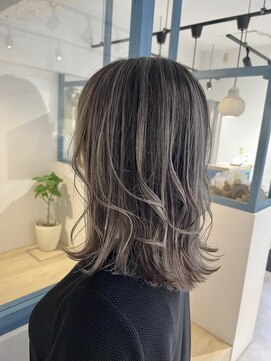 ラソニシカサイ(Lazo nishikasai) サンドベージュバレイヤージュ