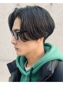 前下がりセンターパートツーブロックマッシュニュアンスパーマ