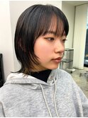 ショートウルフ インナーカラー ベージュ 黒髪