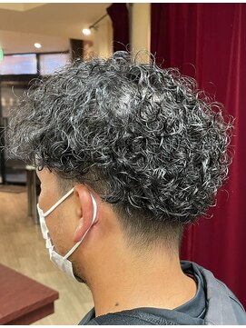 クアドエム(QUADE+m) 強めパーマ