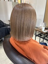 ミリ 久留米(miri..)&nbsp;ボブ　くすみブラウン　ブリーチカラー　haru