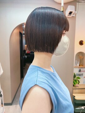 シビバイレボ(CIBI by revo) 地毛風カラー/ナチュラルレイヤーカット/ショートボブ[船橋]