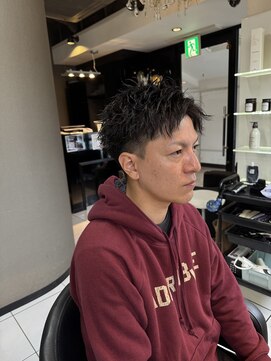 アイズ 海老名(AIZU) ツイストパーマ ソフトツイストパーマ アップバング メンズ