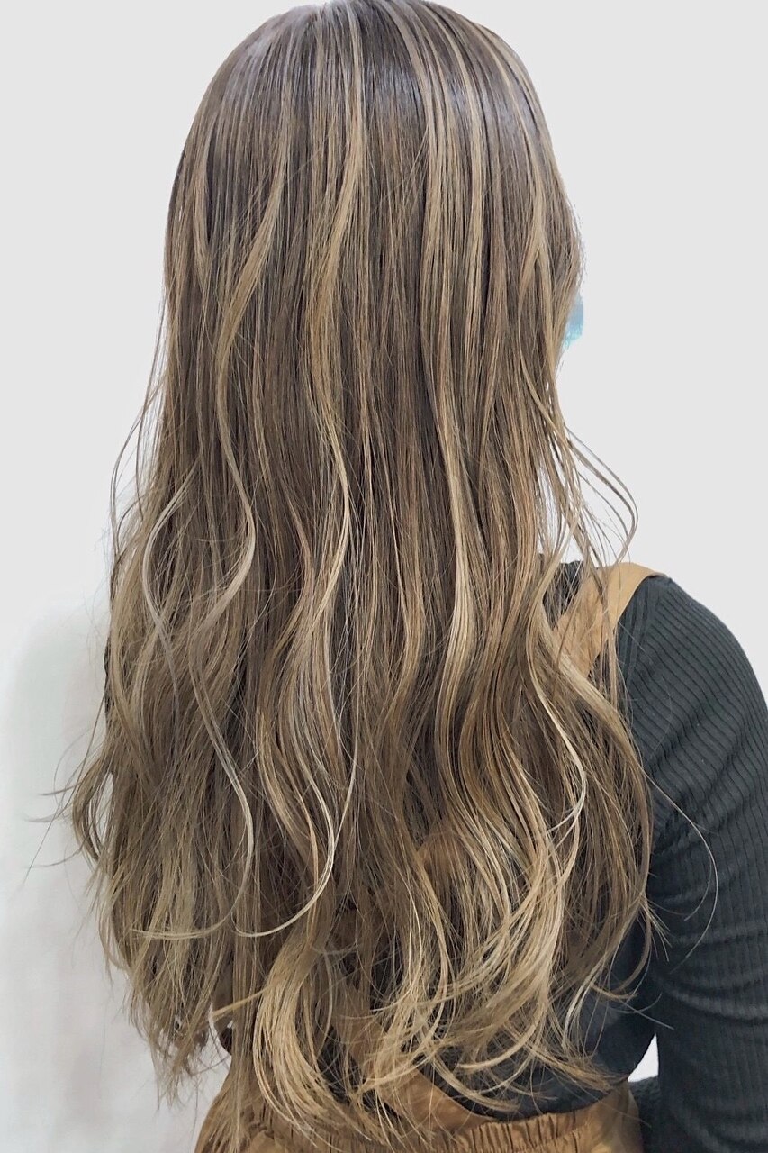 2025年夏】スーパーロングの髪型・ヘアアレンジ｜人気順｜2