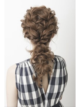 フェリーラメール(FEERIE la mer) 定型ヘアセット【シャルロット】