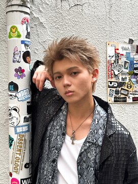 ゴールドシブヤ(GOALD SHIBUYA) フェザースパイキー