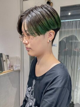 テトラ バイ ネオリーブ 横浜西口店(tetra by neolive) 刈り上げグラデーションカラーブリーチメンズカットN