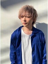 ミモザワークス ヘアアレンジ/ブリーチ/ミルクティー/ショートボブ/レイヤーカット ニイタ カズシゲ