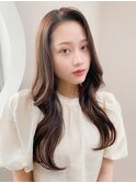 大人ガーリーダークアッシュミディアムレイヤー似合わせカット