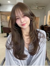 カラーで傷ませないから、カットラインも美しさが長続き◎ 