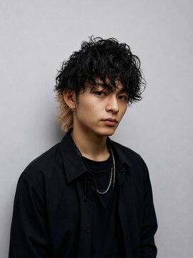 マナ 阪神尼崎(MANAZ) 波巻きツイストスパイラル
