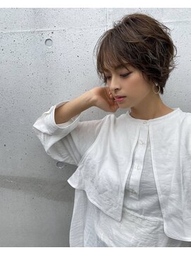 ユアーズ ヘアー 新宿EAST(youres hair) 丸みショート　前下がり　グランジュ　小顔ショート