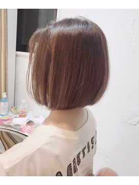 ミッシェル アフロート(michelle afloat) 20代３０代４０代５０代ひし形Cカーブボブカット