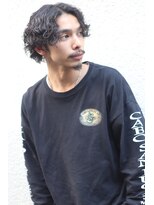 ブークル(boucle)&nbsp;男気溢れるセンターパートくるくるパーマ！