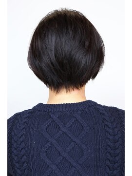 チェルモ(CHELUMO) ショートボブ