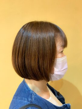 コノア スパーク(Conoah spark) 小顔ぱつっとミニボブマロンベージュAラインボブ/シアーベージュ