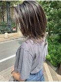 【mee.】　ナチュラルミディ　バレイヤージュ　ダークアッシュ