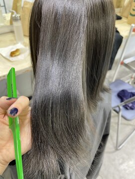 ロカリタ キョウト 河原町三条店(ROCAReTA kyoto) Blue ash