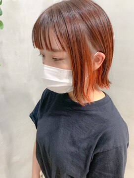 テトヘアー(teto hair) 外はね、切りっぱなしボブ、オレンジベージュ、インナーカラー