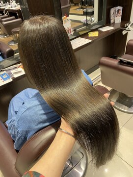 ゼスト フィーノ(ZEST fino) 【ZEST立川 橋本姫奈】酸性ストレート×柔らかオリーブベージュ