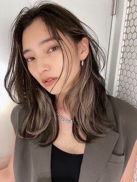 サイン 表参道(SIGN) インナーカラーイヤリングカラーレイヤーカットミディアムヘア