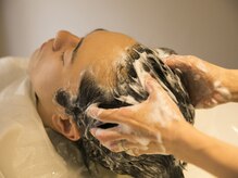 ヘアリゾート粋 ドゥオ 新宿南口店(dua)