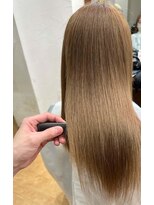 カラーサロンビスカリア 相模原エリア 淵野辺駅店(Color salon Biscaria)&nbsp;艶髪フェミニンロング　【髪質改善】