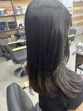 クロムス(clomus) 【clomus  レイヤーカット】