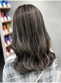 レイヤーカット細めハイライト白髪ぼかし海外レイヤー東京銀座