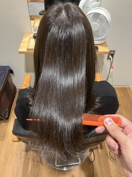 ラトヴァ 柏の葉美容室(latva) 弱酸性ストレート