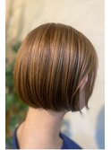 ハイライトバレイヤージュ×ミニボブショート