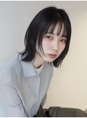 レイヤーボブ/ぱつっとバング/外ハネ/黒髪/透明感/金山