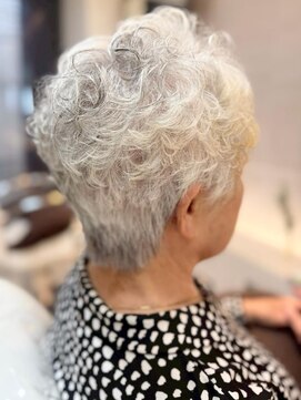 ザビー(THE B) 本八幡×ミセス×エレガントパーマ