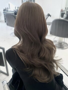 ココ 原宿(KOKO) M黒髪小顔ヘアオリーブグレー艶髪クラゲヘアーココアベージュ