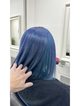 アルケム 学芸大学(AlChem) 【Hana指名】表面シルバー、インナー水色に落ちる青