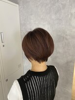 モク(mok) くびれショート×ピンクブラウン