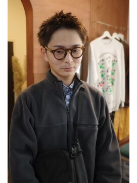 エディ(Edy) メンズスパイキーショート刈り上げブラウンカラー眉毛カット岡山