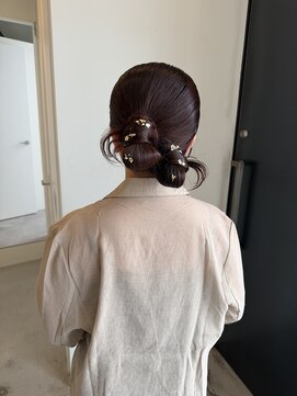 シータ(CITA) タイトツインお団子アレンジ
