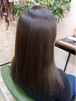 ヘアサロン モテナ(hair salon MOTENA)の写真/【鹿沼/西茂呂】長さは関係ありません！料金一律！MOTENAの縮毛矯正はお手頃価格でも薬剤は一流♪