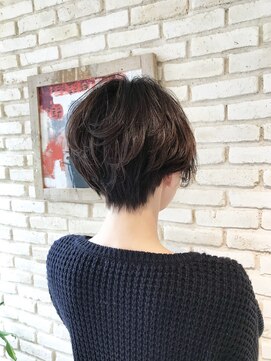 オアシス(oasis) こだわりのくびれショート