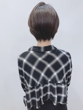 モリオフロムロンドン 松戸店(Morio from London) 【松戸 岩口】襟足前髪あり軽めショート