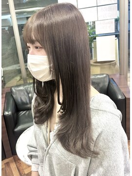 ファーレンピュアスウィート(fahren-pure-suite) 顔周りレイヤースタイル