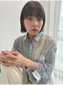 切りっぱなし外はねボブ