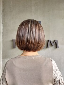 ニーム(NEEM) ショートボブ