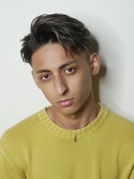 イーラ(era) フェザーパーマショート