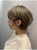 夏イメチェン小顔ショート♪透明感ハイトーンベージュカラー艶髪