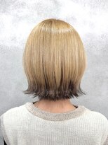 イソラヘアアトリエ(Isola hair atelier)&nbsp;【Isola】エンドカラー×外ハネボブ